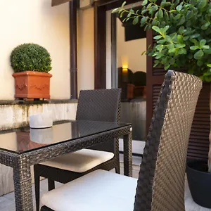 3* Casa de hóspedes Intown Luxury House