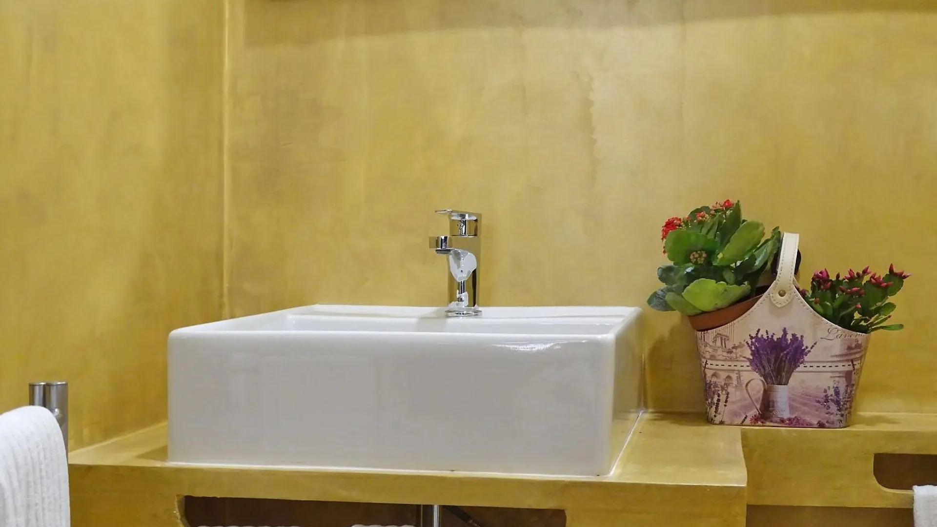 *** Guest house A Star Inn Rome Italy